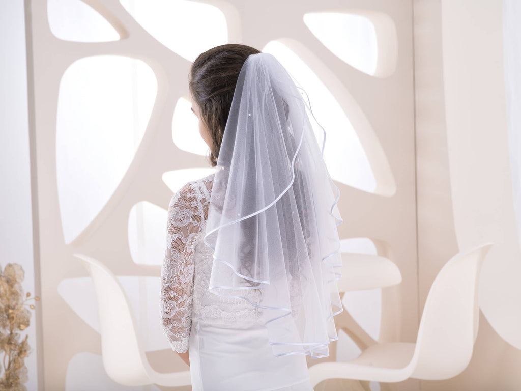 Girls' Veil with Pearls: White / Plain