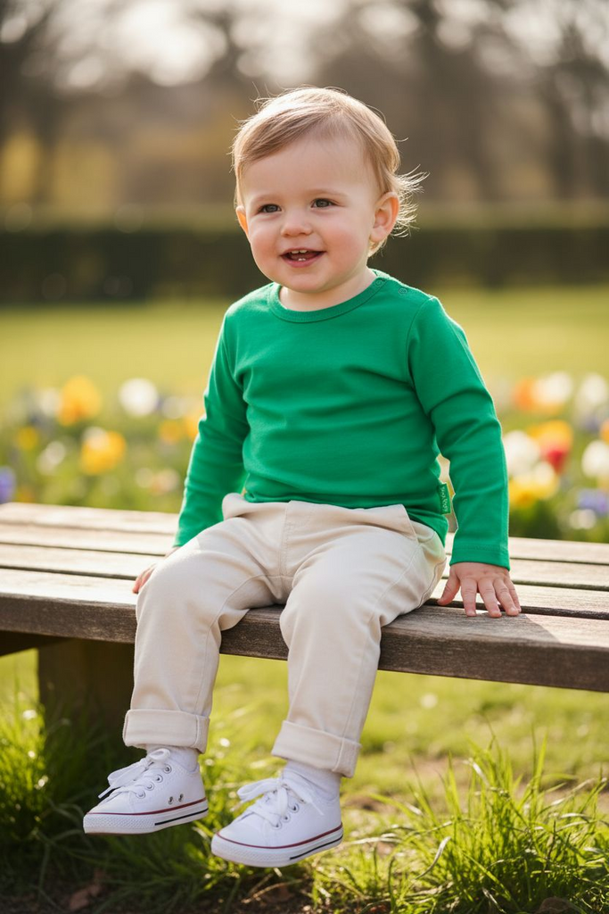 Toby tiger Green top