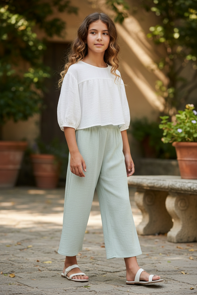 DADATI White buttoned girls shirt and pants